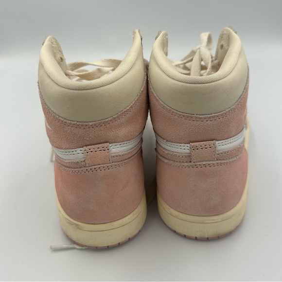 *RARE* Nike Women\'s Retro Air Jordan 1s, Limited Release Blush/Cream Colorway